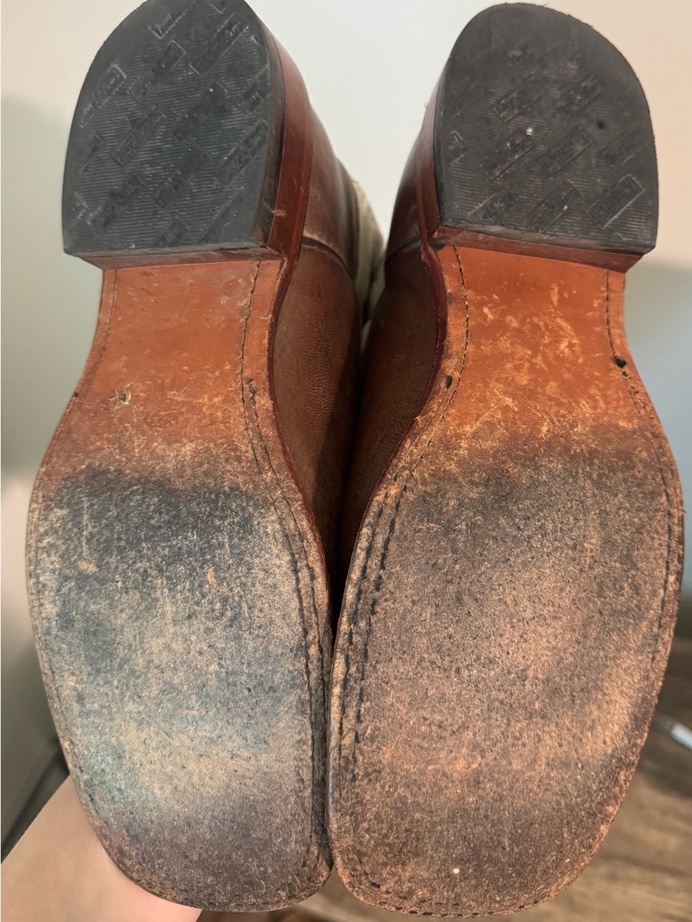Tony Lama Western Boots 9B - Cross design - Picture 10 of 10